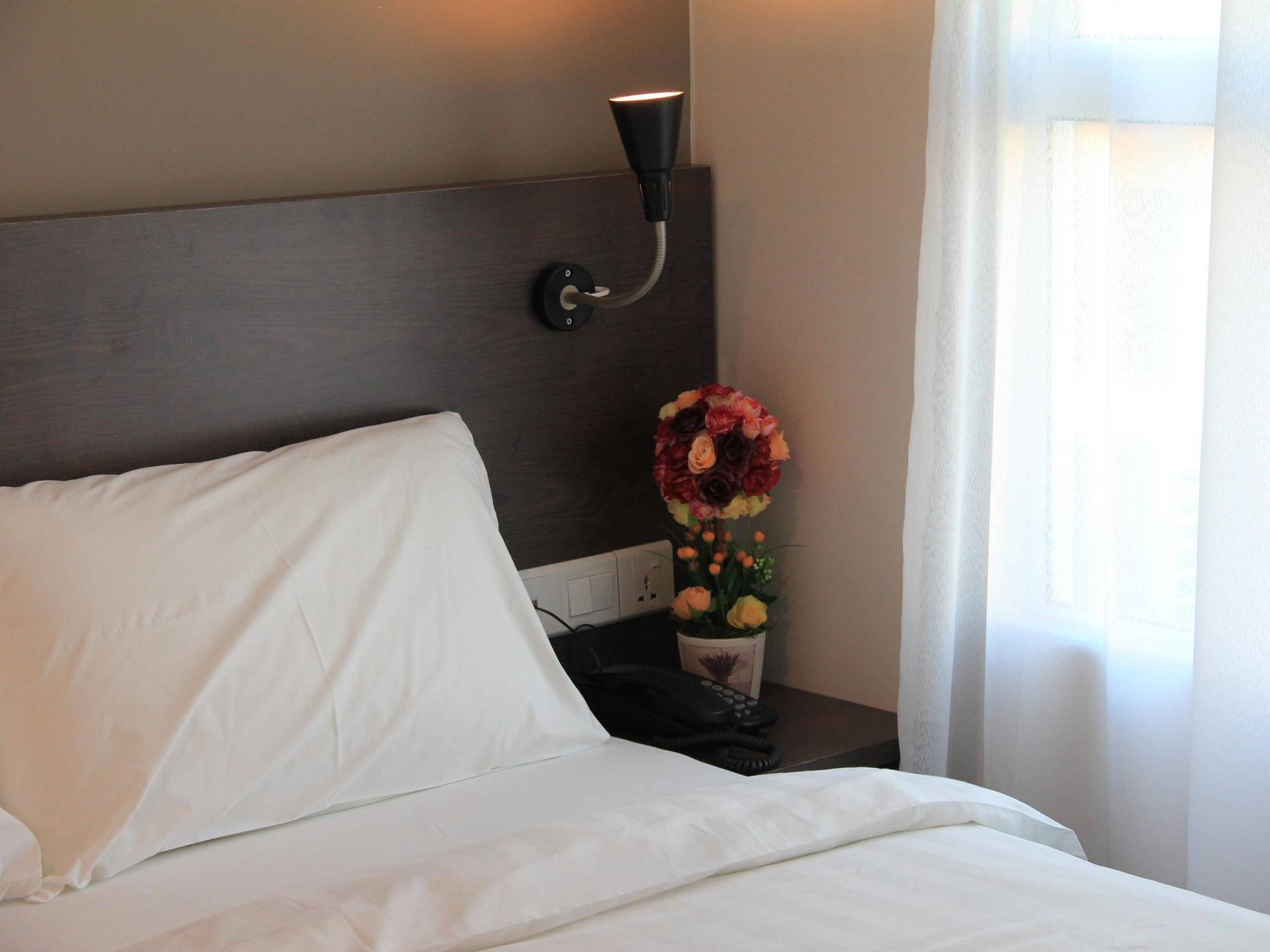 Kl Hotel Лабуан Екстериор снимка