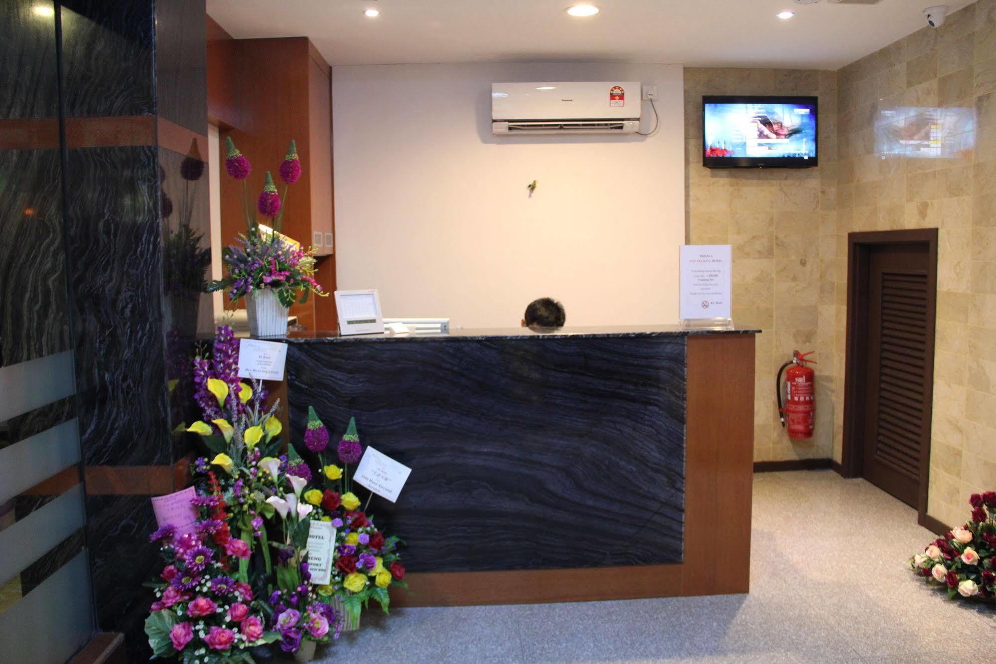 Kl Hotel Лабуан Екстериор снимка