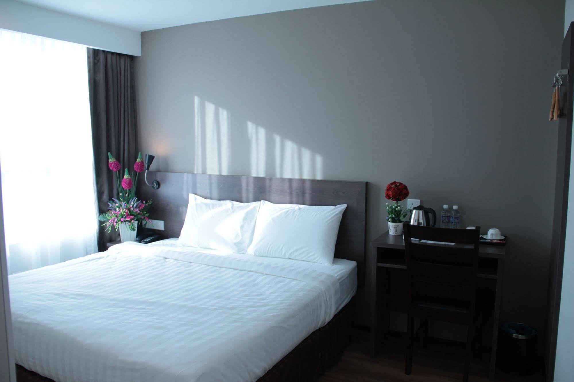 Kl Hotel Лабуан Екстериор снимка
